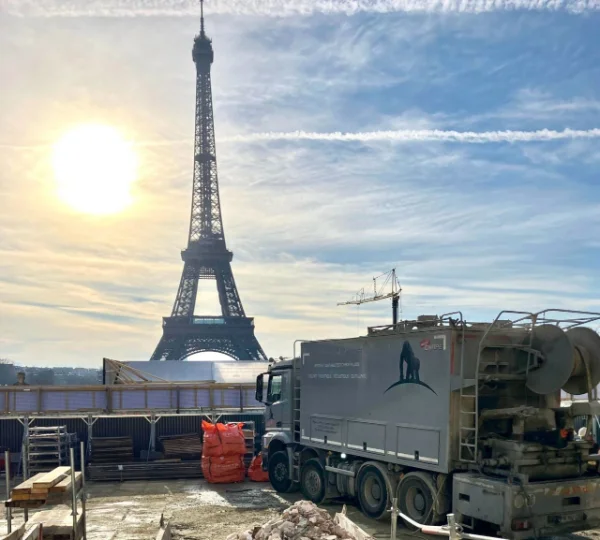 Chantier de chape fluide et centrale mobile de Sols Concept Européen